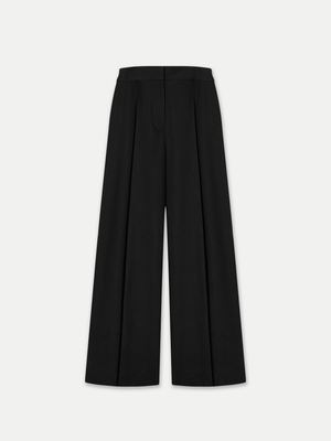 Chatswood Wide Pleat Pants Black made of 58% Viscose 42% Nylon 