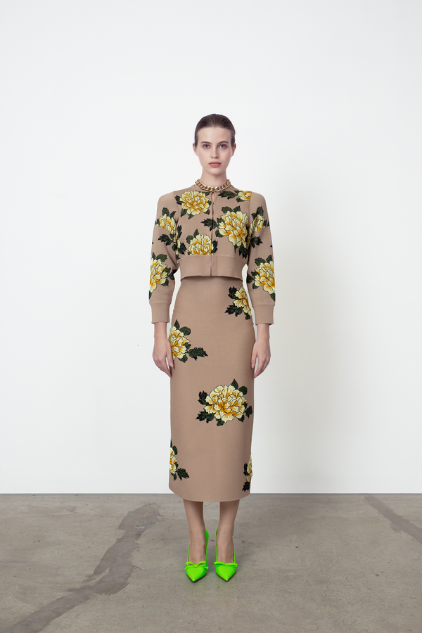 A.B.C A BRAND COLLECTIVE warm mocha pencil skirt featuring a sleek midi silhouette decorated with a peony jacquard pattern